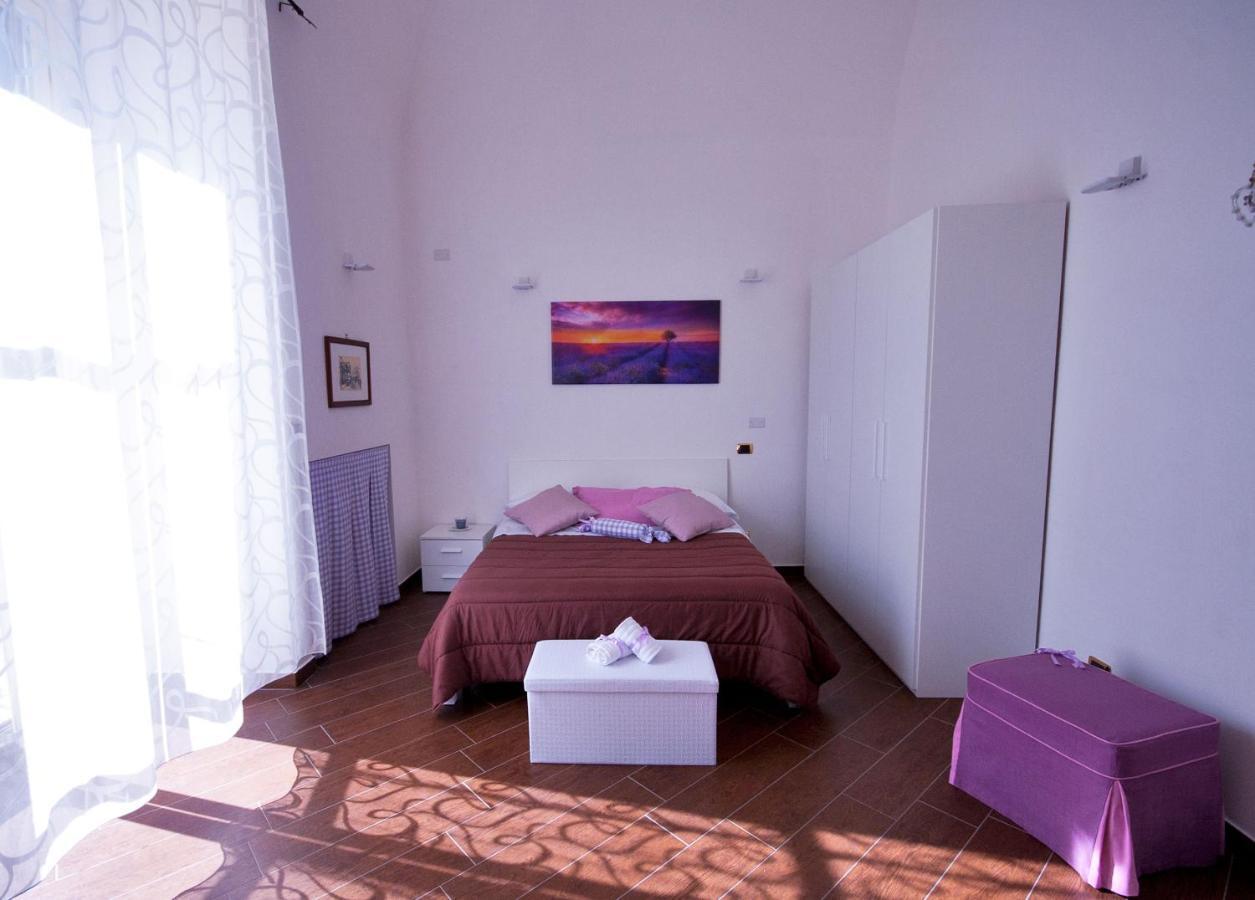 Dimora De Brado Bed and Breakfast Trani Εξωτερικό φωτογραφία