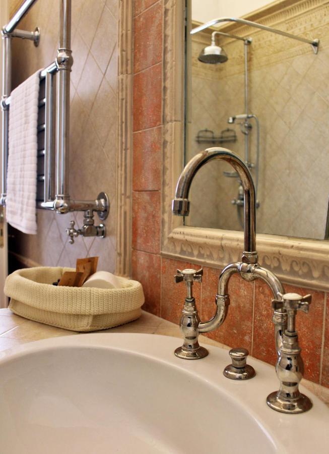 Dimora De Brado Bed and Breakfast Trani Εξωτερικό φωτογραφία