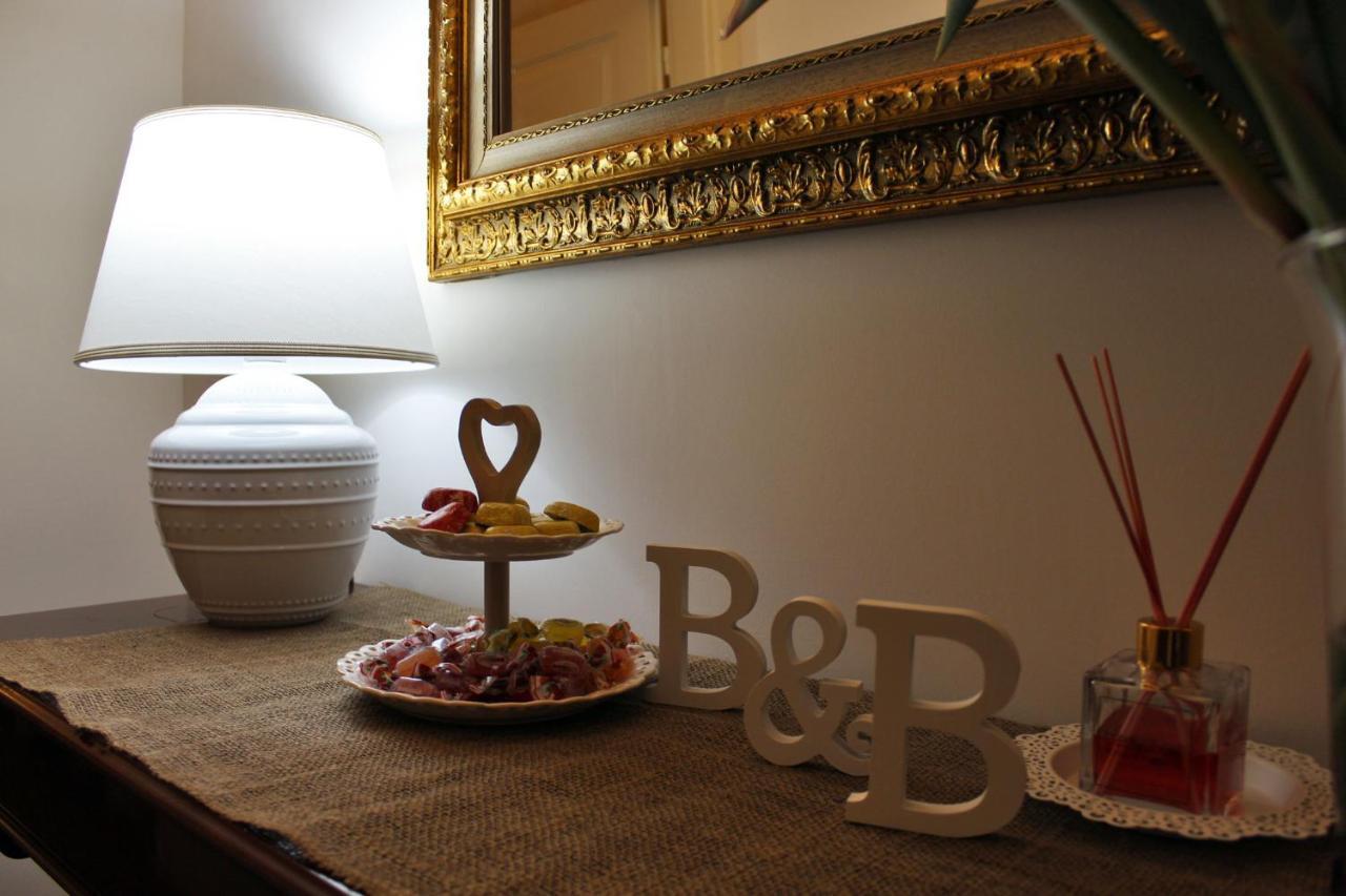 Dimora De Brado Bed and Breakfast Trani Εξωτερικό φωτογραφία